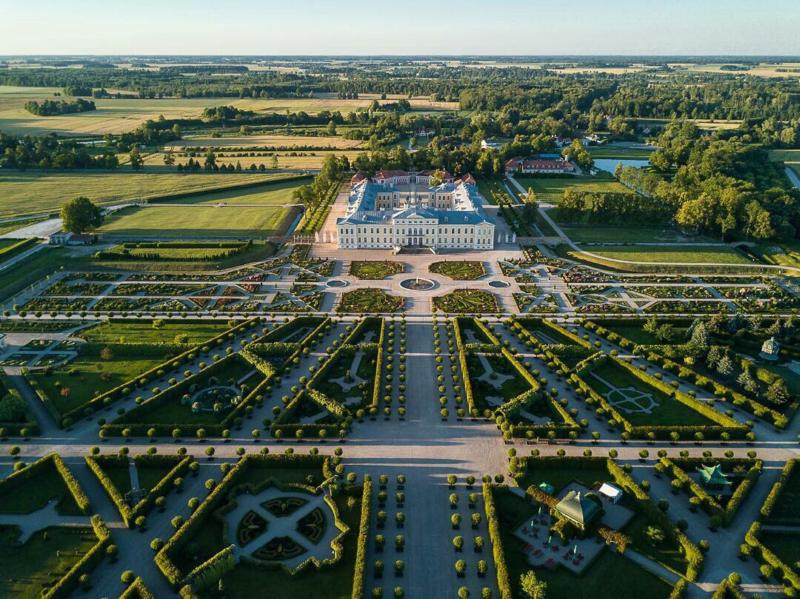 : 6KnJ9Nz5naA.jpeg
: 368

: 112.9 